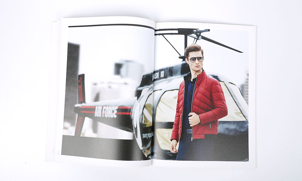 做一份畫冊工廠比較劃算？